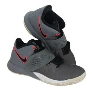 Nike Kyrie Flytrap 3 Boy's Cool Gray Sneakers - Size: 6 1/2 Y